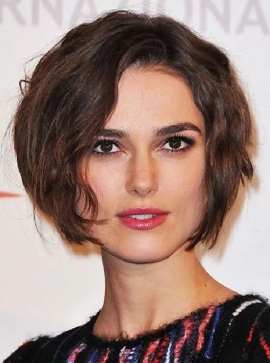 short hairstyle for square faces